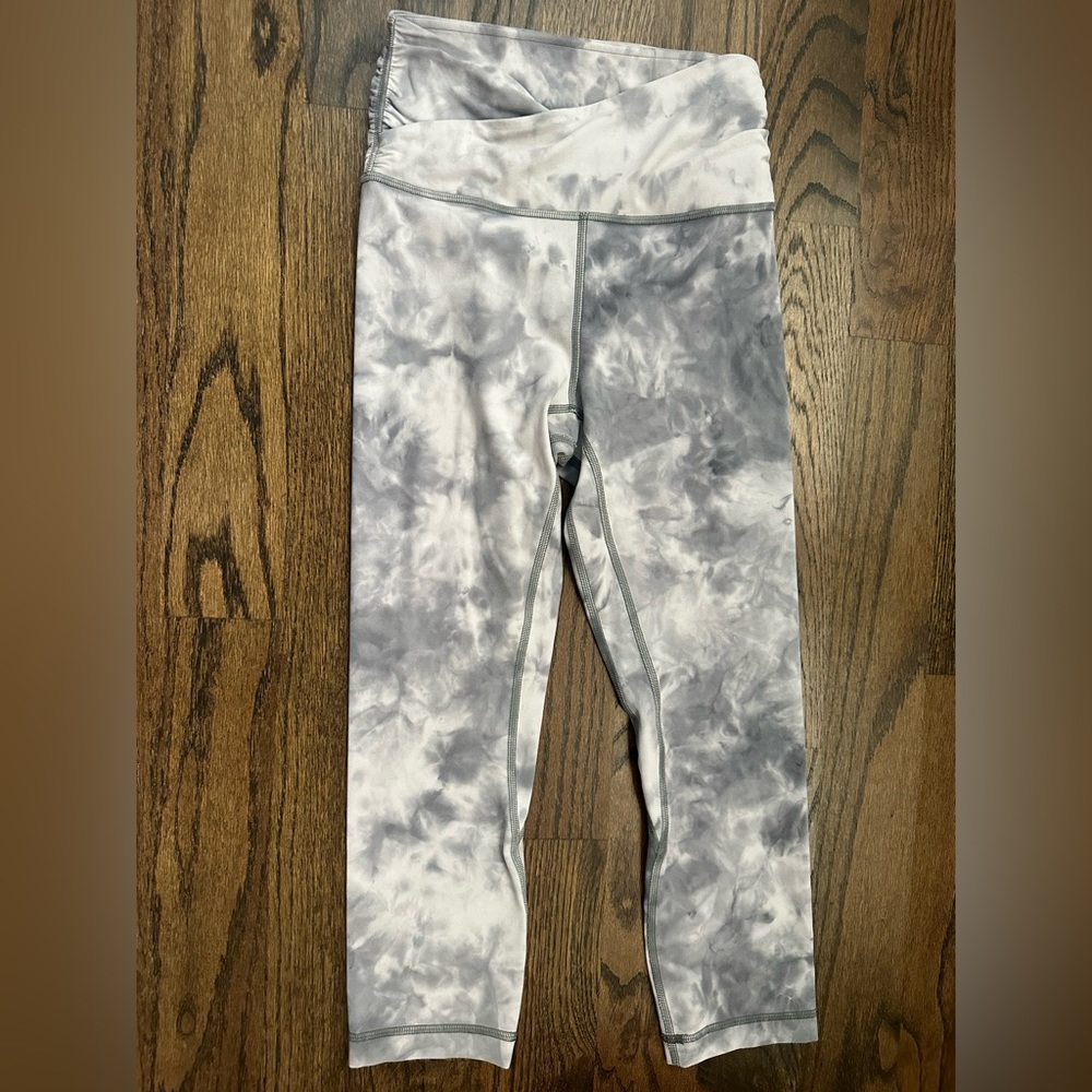 Lululemon Align Crop 21" Cross Waist Diamond Dye Stargaze